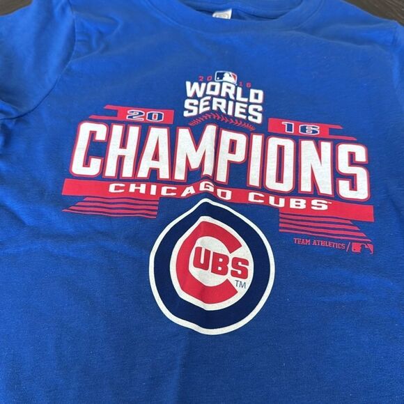 Chicago Cubs 2016 World Series T-Shirt – Kids Small – Blue & Red Memorabilia Tee - Picture 2 of 3